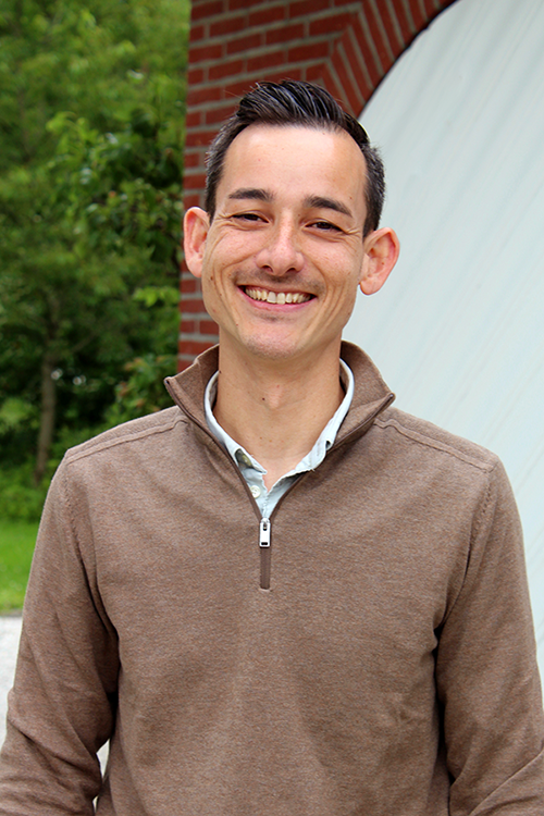 Anwar Andries